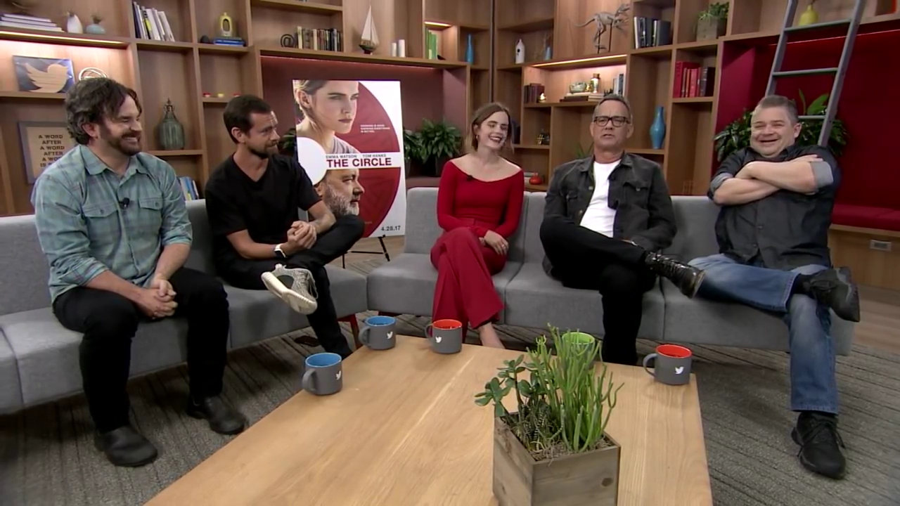 EmmaWatsonFan-dot-nl_TheCircle-TwitterQandA0907.jpg EmmaWatsonFan-dot-nl_TheCircle-TwitterQandA0907.jpg