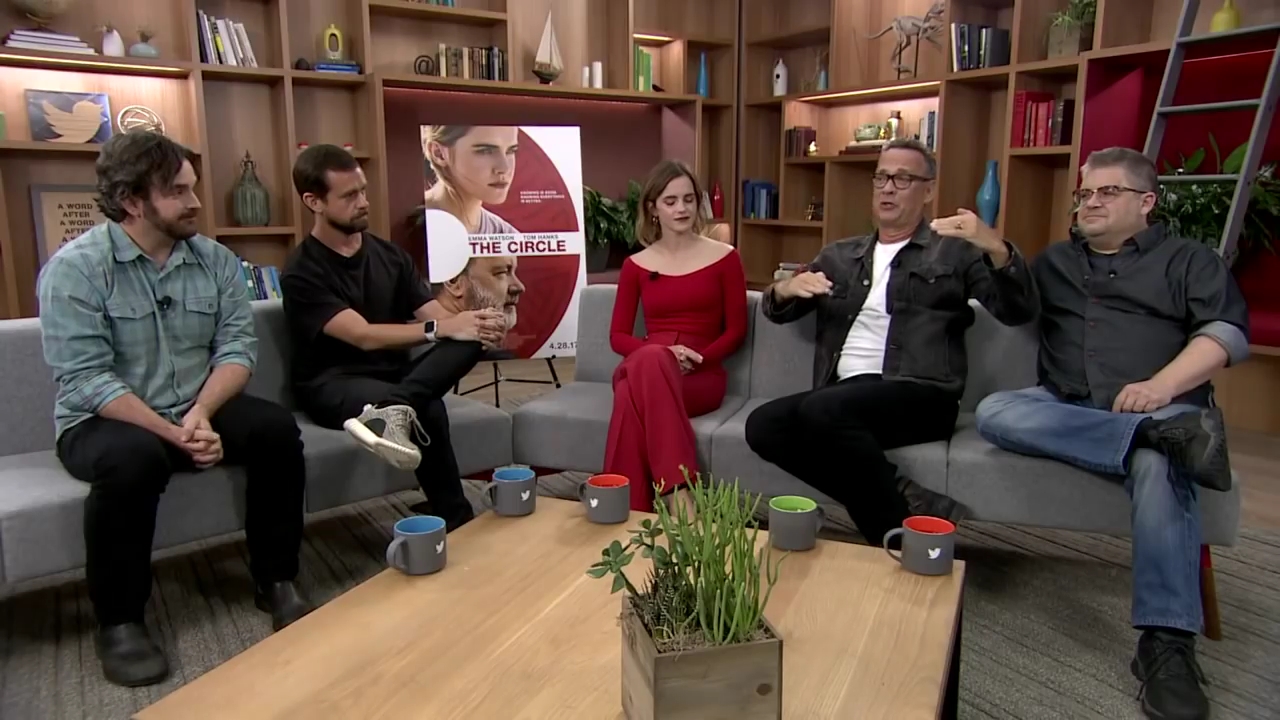 EmmaWatsonFan-dot-nl_TheCircle-TwitterQandA1045.jpg