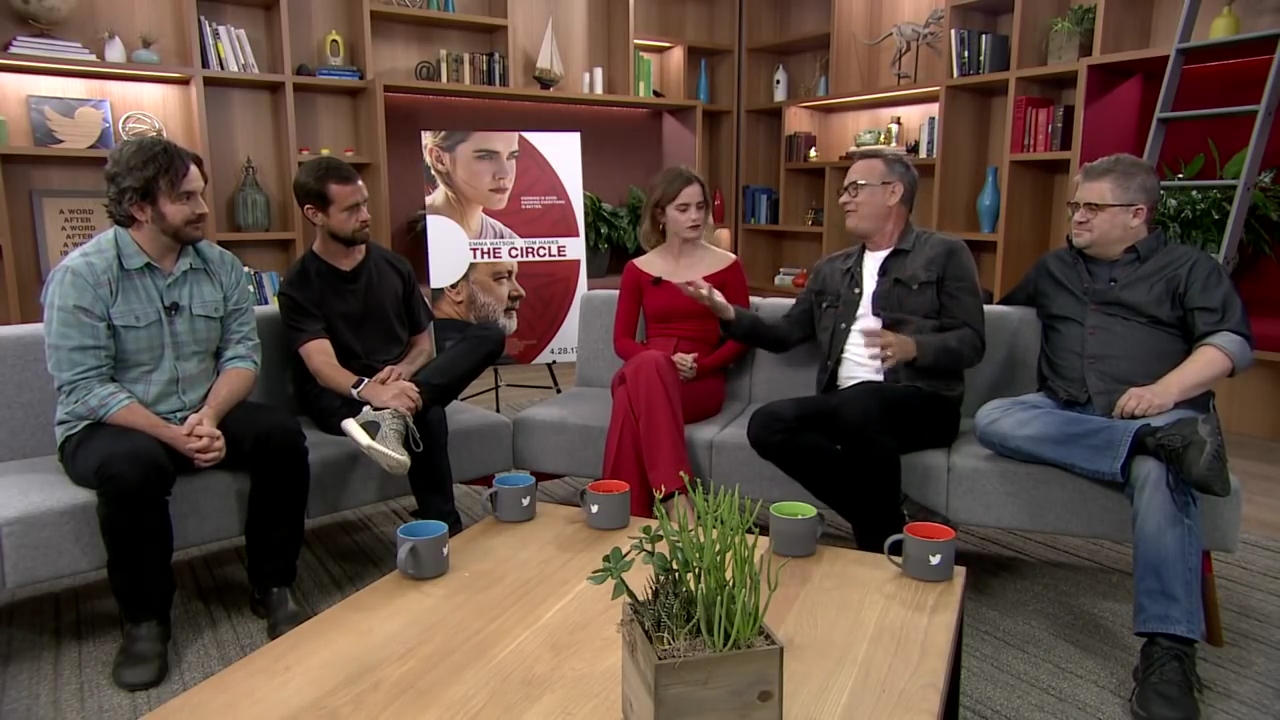 EmmaWatsonFan-dot-nl_TheCircle-TwitterQandA1176.jpg EmmaWatsonFan-dot-nl_TheCircle-TwitterQandA1176.jpg