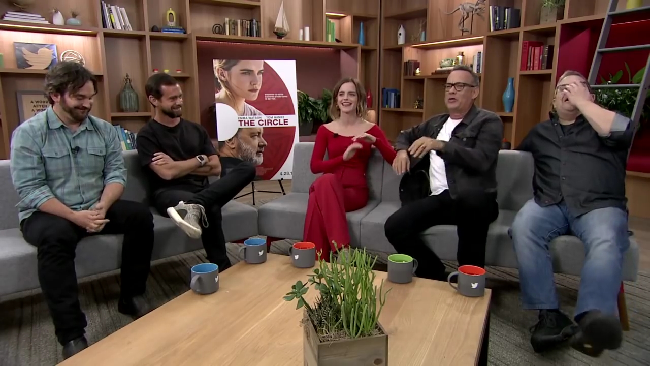 EmmaWatsonFan-dot-nl_TheCircle-TwitterQandA1394.jpg