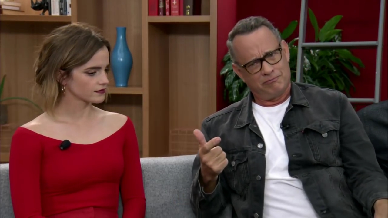 EmmaWatsonFan-dot-nl_TheCircle-TwitterQandA1426.jpg