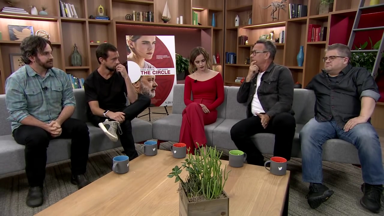 EmmaWatsonFan-dot-nl_TheCircle-TwitterQandA1470.jpg
