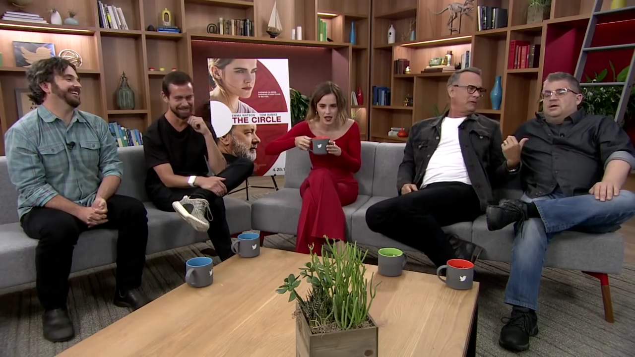 EmmaWatsonFan-dot-nl_TheCircle-TwitterQandA1560.jpg