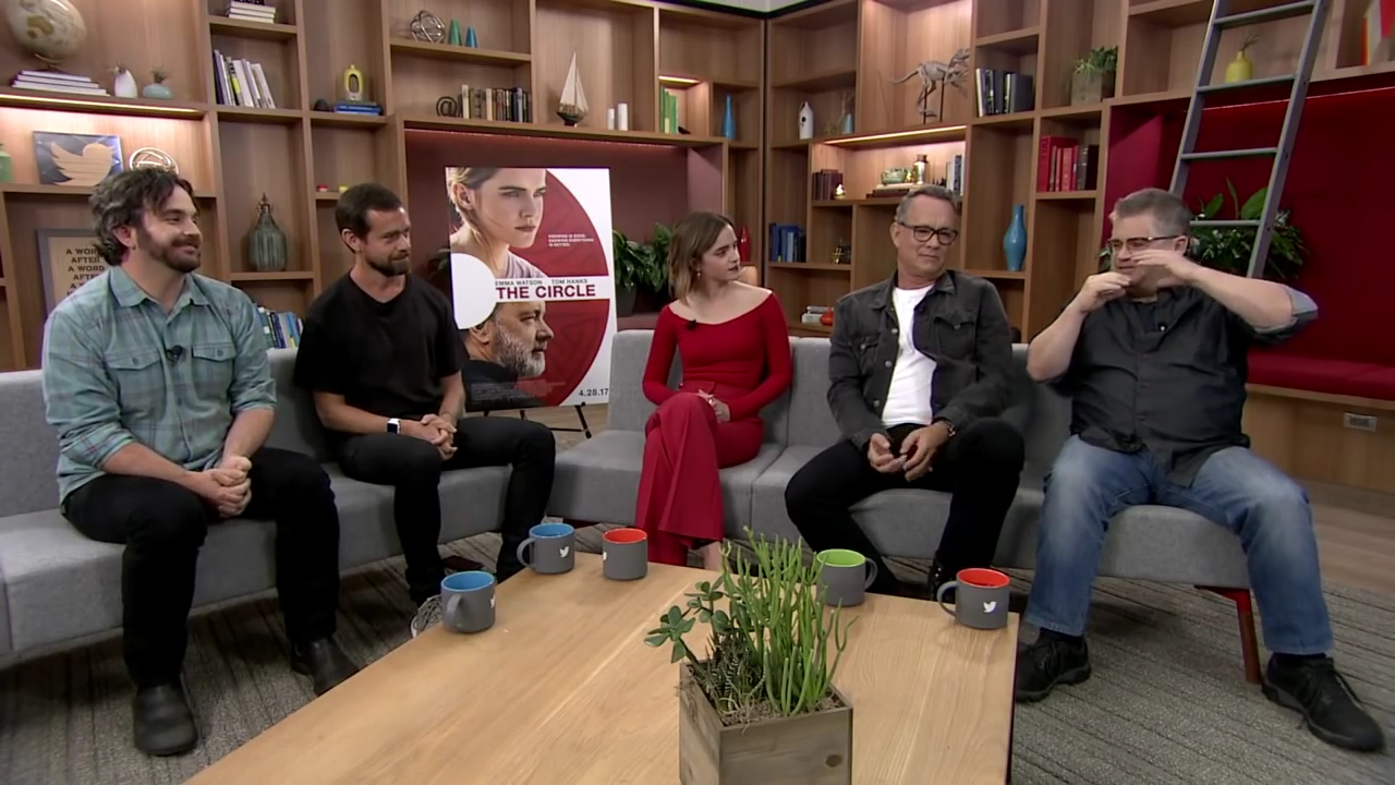 EmmaWatsonFan-dot-nl_TheCircle-TwitterQandA1751.jpg