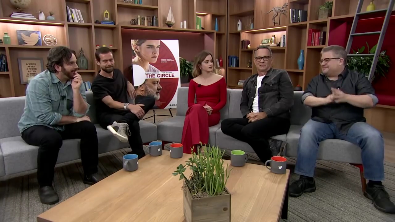 EmmaWatsonFan-dot-nl_TheCircle-TwitterQandA2101.jpg