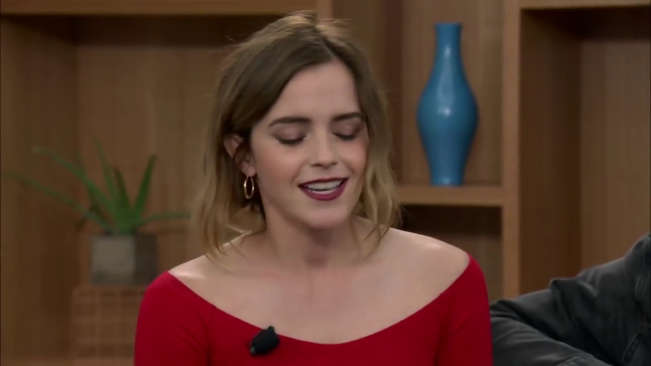 EmmaWatsonFan-dot-nl_TheCircle-TwitterQandA2148.jpg EmmaWatsonFan-dot-nl_TheCircle-TwitterQandA2148.jpg
