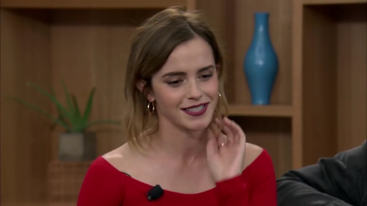 EmmaWatsonFan-dot-nl_TheCircle-TwitterQandA2169.jpg