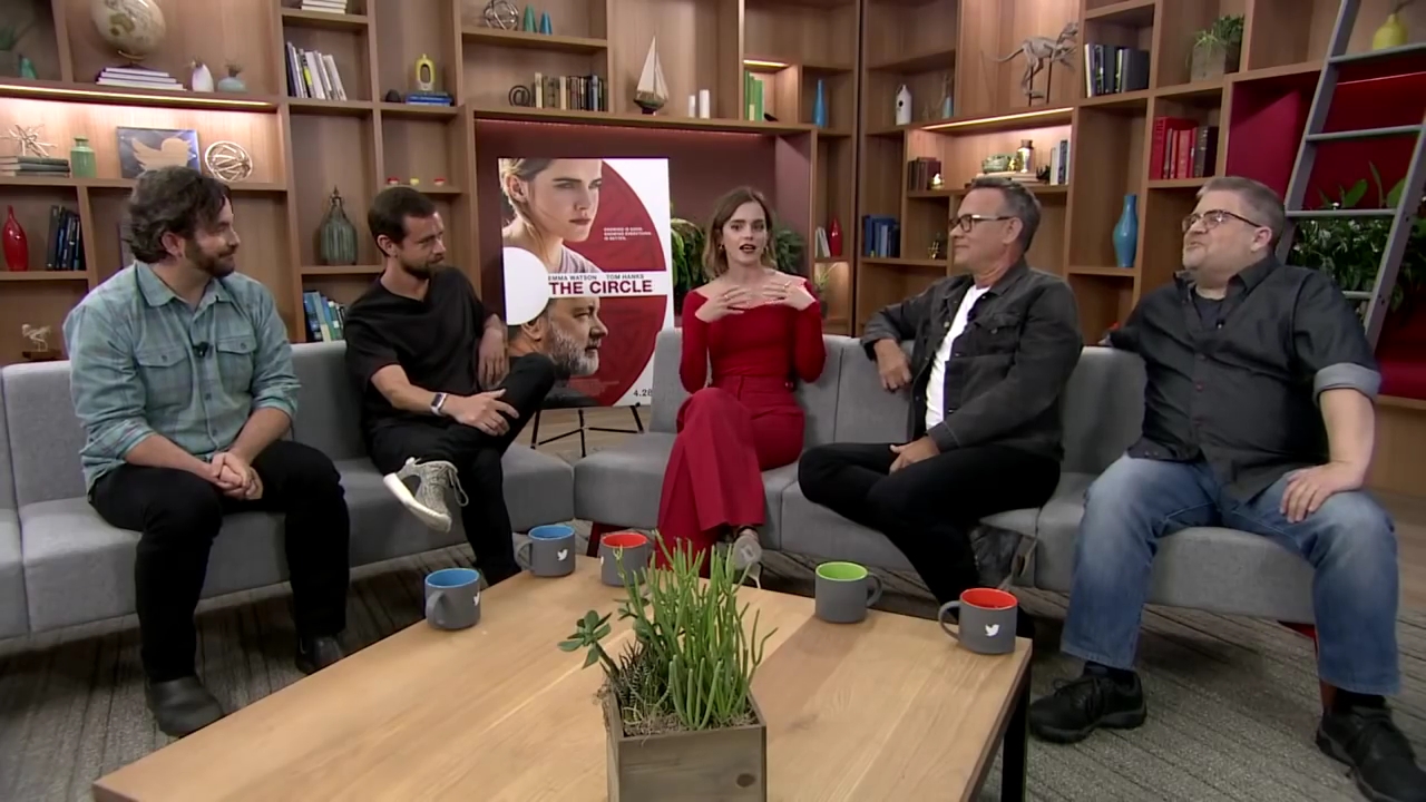 EmmaWatsonFan-dot-nl_TheCircle-TwitterQandA2178.jpg