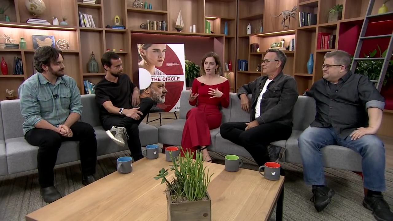 EmmaWatsonFan-dot-nl_TheCircle-TwitterQandA2183.jpg