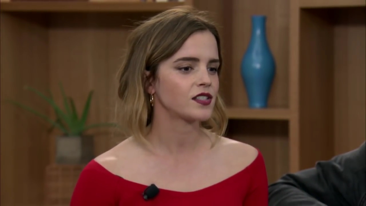 EmmaWatsonFan-dot-nl_TheCircle-TwitterQandA2192.jpg