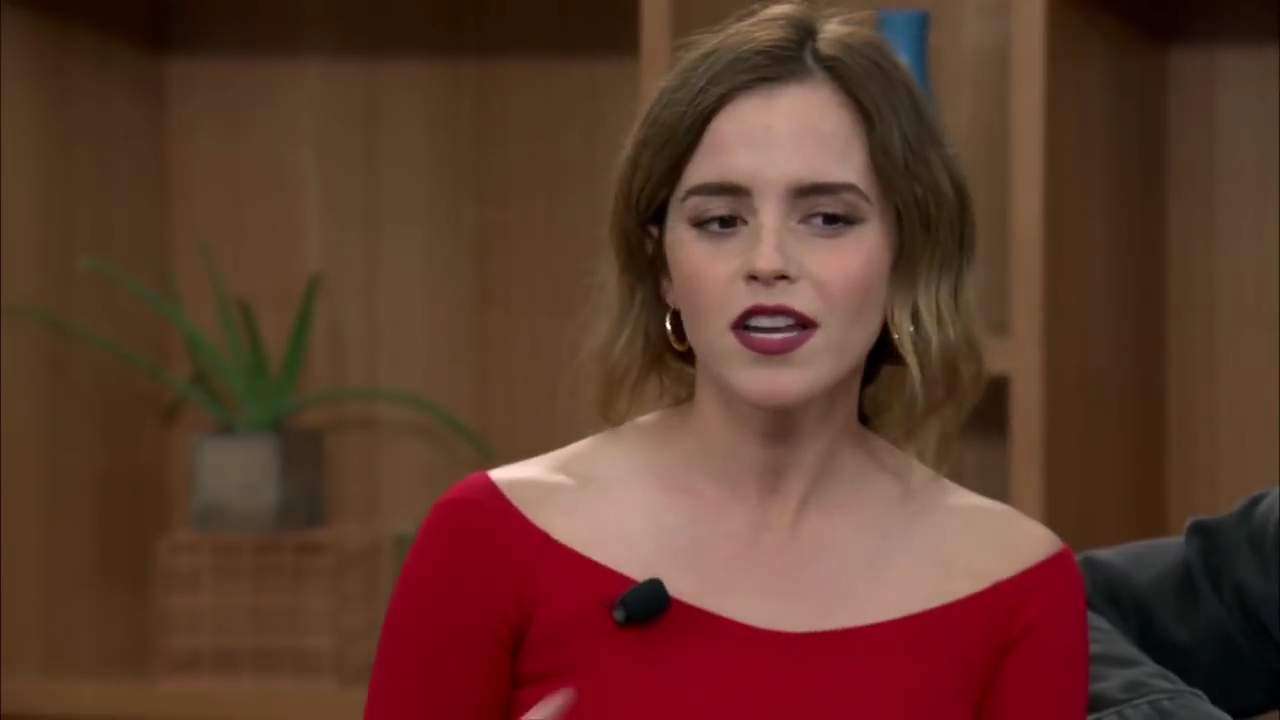 EmmaWatsonFan-dot-nl_TheCircle-TwitterQandA2284.jpg EmmaWatsonFan-dot-nl_TheCircle-TwitterQandA2284.jpg