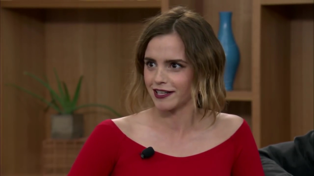 EmmaWatsonFan-dot-nl_TheCircle-TwitterQandA2318.jpg EmmaWatsonFan-dot-nl_TheCircle-TwitterQandA2318.jpg