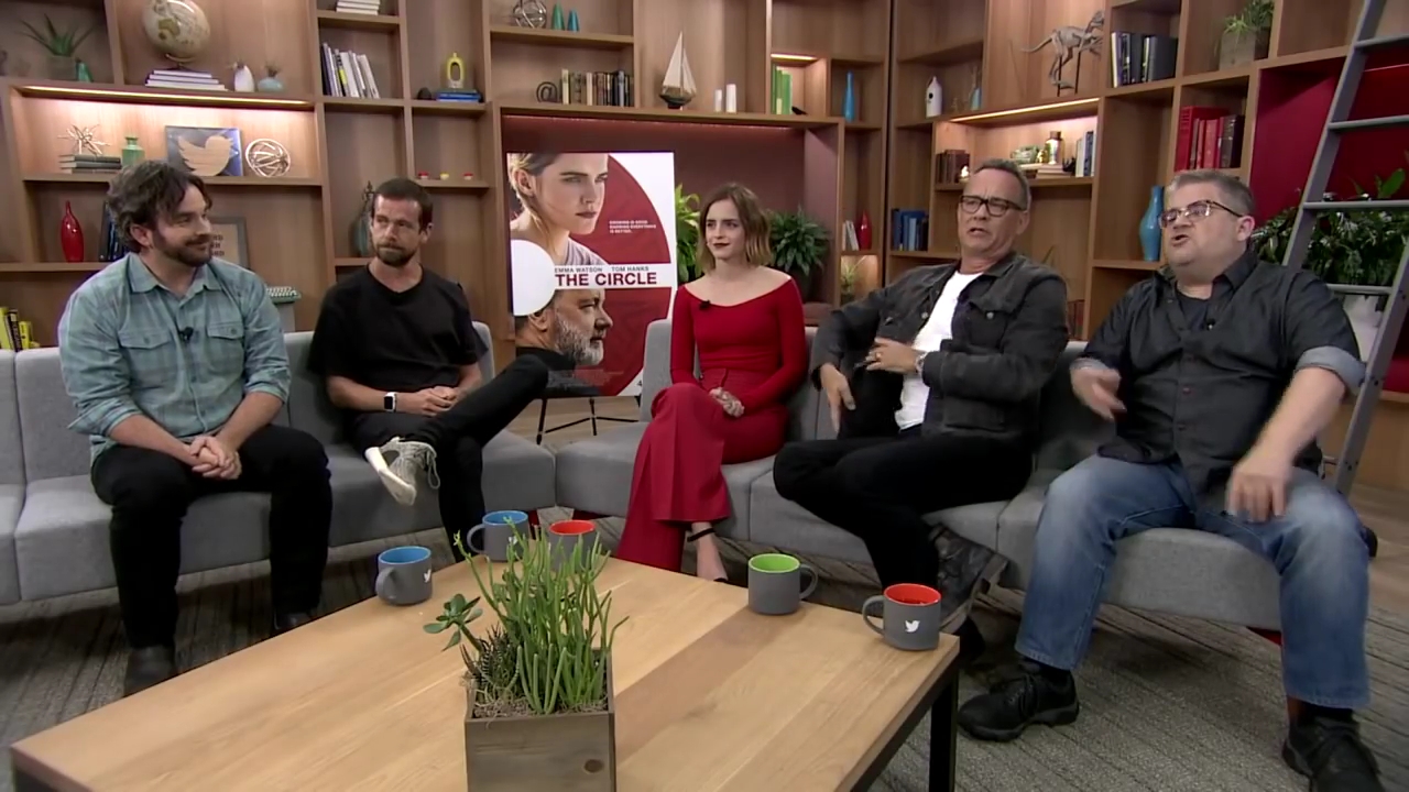 EmmaWatsonFan-dot-nl_TheCircle-TwitterQandA2421.jpg EmmaWatsonFan-dot-nl_TheCircle-TwitterQandA2421.jpg