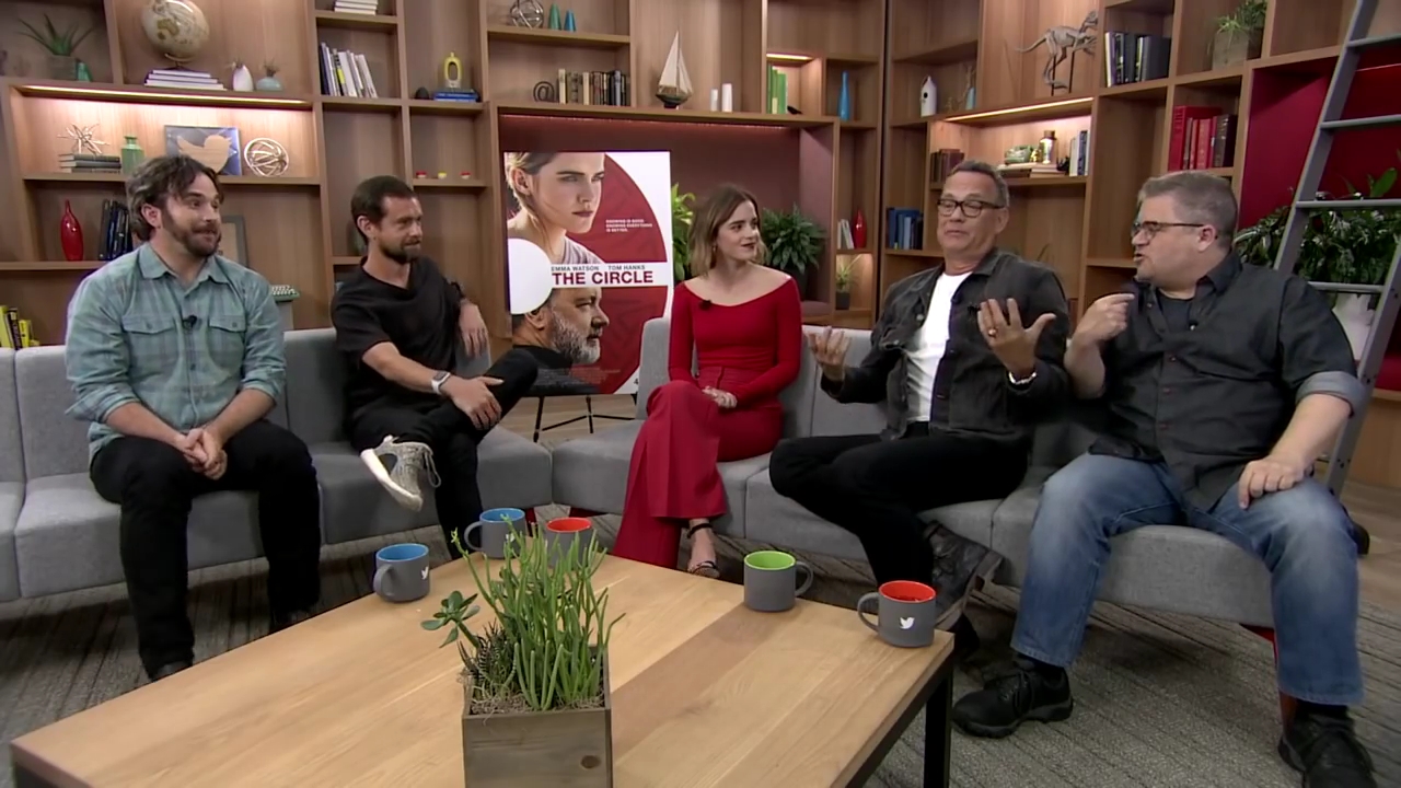 EmmaWatsonFan-dot-nl_TheCircle-TwitterQandA2424.jpg EmmaWatsonFan-dot-nl_TheCircle-TwitterQandA2424.jpg