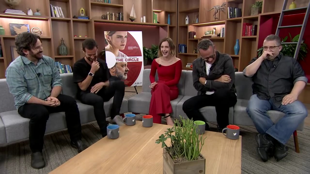 EmmaWatsonFan-dot-nl_TheCircle-TwitterQandA2493.jpg