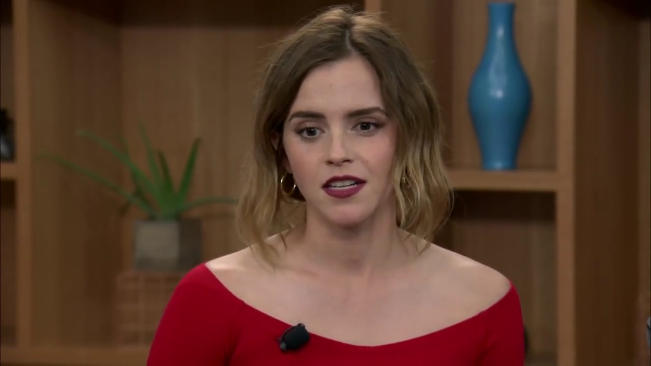 EmmaWatsonFan-dot-nl_TheCircle-TwitterQandA2723.jpg