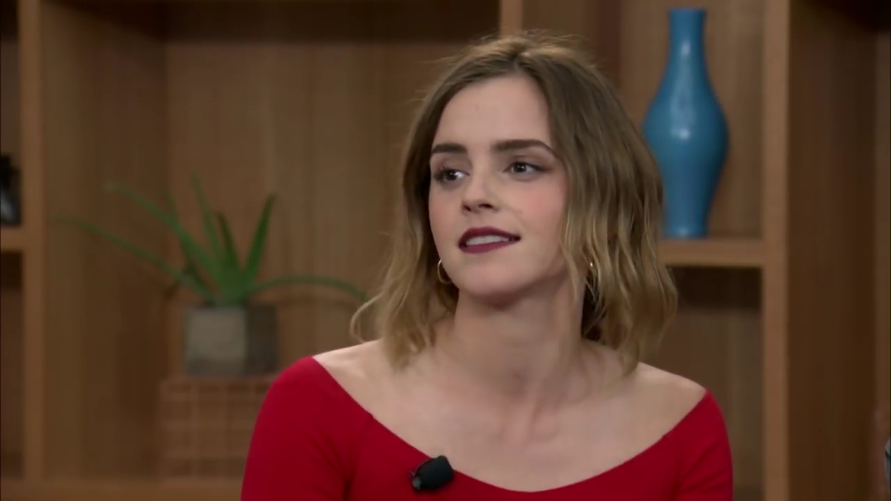EmmaWatsonFan-dot-nl_TheCircle-TwitterQandA2738.jpg