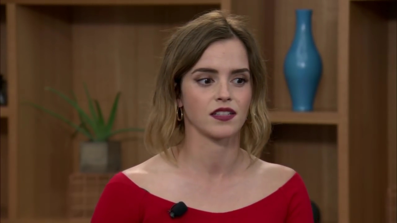 EmmaWatsonFan-dot-nl_TheCircle-TwitterQandA2803.jpg