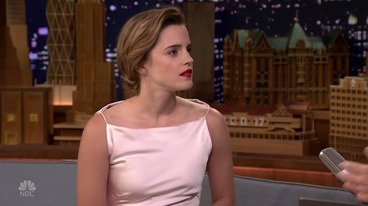 EmmaWatsonFan-dot-NL_24april2017TheTonightShowWithJimmyFallon0223.jpg