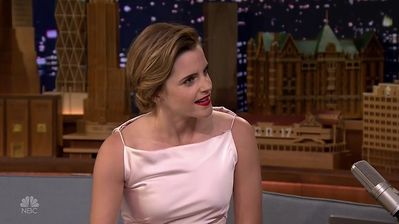 EmmaWatsonFan-dot-NL_24april2017TheTonightShowWithJimmyFallon0221.jpg