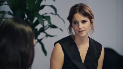 EmmaWatsonFan-dot-NL_2018OurSharedShelfWithRupiKaur0323.jpg