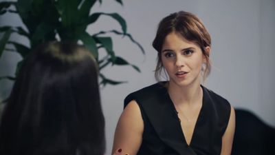 EmmaWatsonFan-dot-NL_2018OurSharedShelfWithRupiKaur2497.jpg