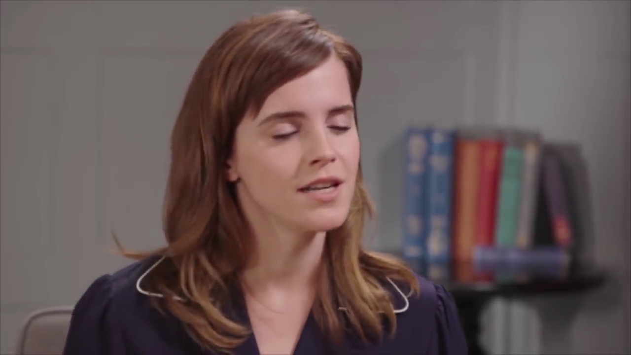 EmmaWatsonFan-dot-nl_OurSharedShelfwithReniEddo-Lodge1330.jpg EmmaWatsonFan-dot-nl_OurSharedShelfwithReniEddo-Lodge1330.jpg