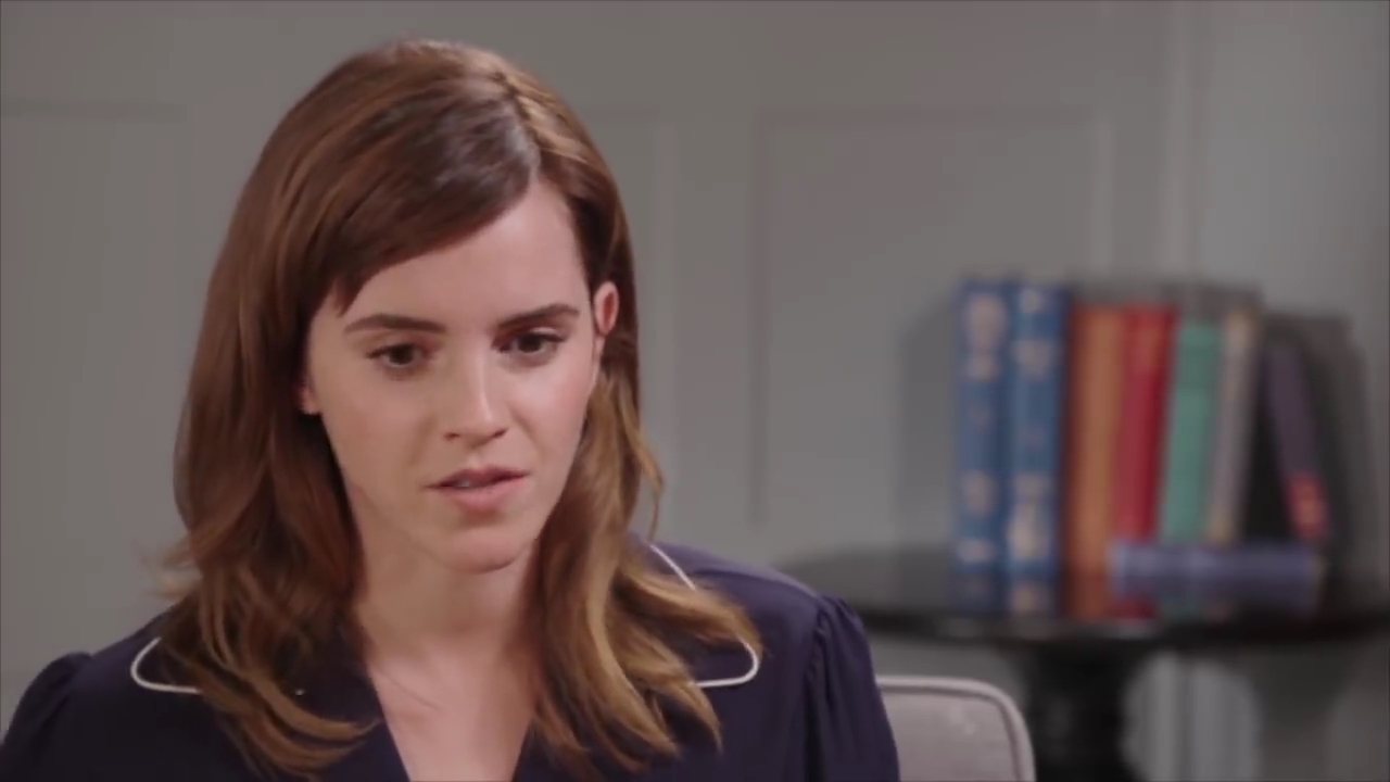 EmmaWatsonFan-dot-nl_OurSharedShelfwithReniEddo-Lodge1345.jpg EmmaWatsonFan-dot-nl_OurSharedShelfwithReniEddo-Lodge1345.jpg