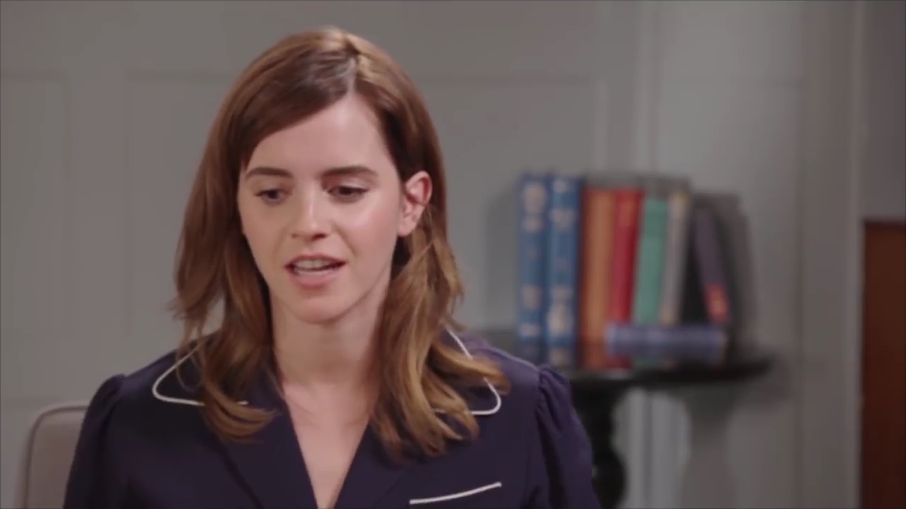 EmmaWatsonFan-dot-nl_OurSharedShelfwithReniEddo-Lodge1540.jpg EmmaWatsonFan-dot-nl_OurSharedShelfwithReniEddo-Lodge1540.jpg