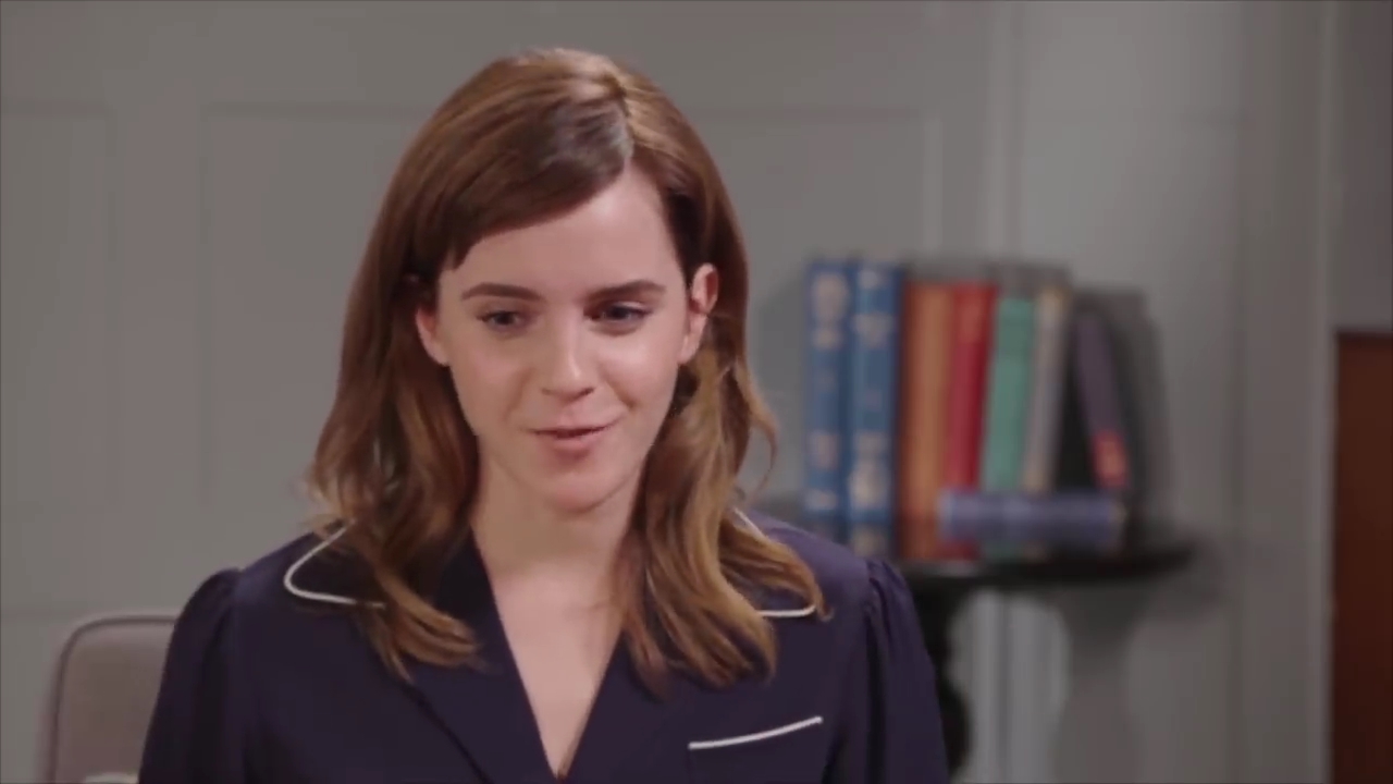 EmmaWatsonFan-dot-nl_OurSharedShelfwithReniEddo-Lodge1730.jpg EmmaWatsonFan-dot-nl_OurSharedShelfwithReniEddo-Lodge1730.jpg