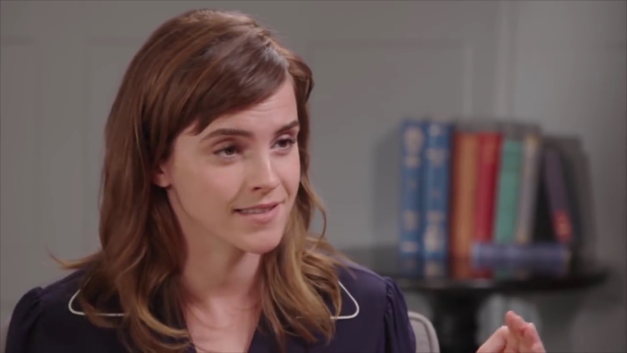 EmmaWatsonFan-dot-nl_OurSharedShelfwithReniEddo-Lodge1809.jpg EmmaWatsonFan-dot-nl_OurSharedShelfwithReniEddo-Lodge1809.jpg