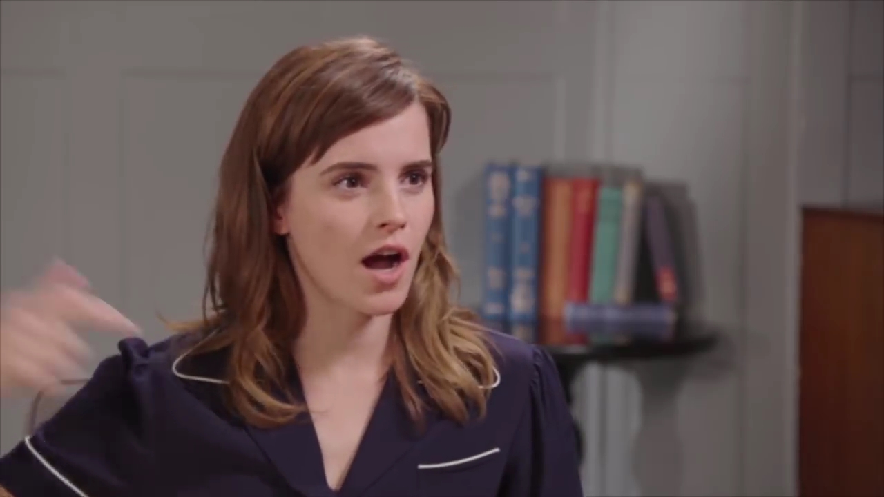 EmmaWatsonFan-dot-nl_OurSharedShelfwithReniEddo-Lodge2471.jpg EmmaWatsonFan-dot-nl_OurSharedShelfwithReniEddo-Lodge2471.jpg