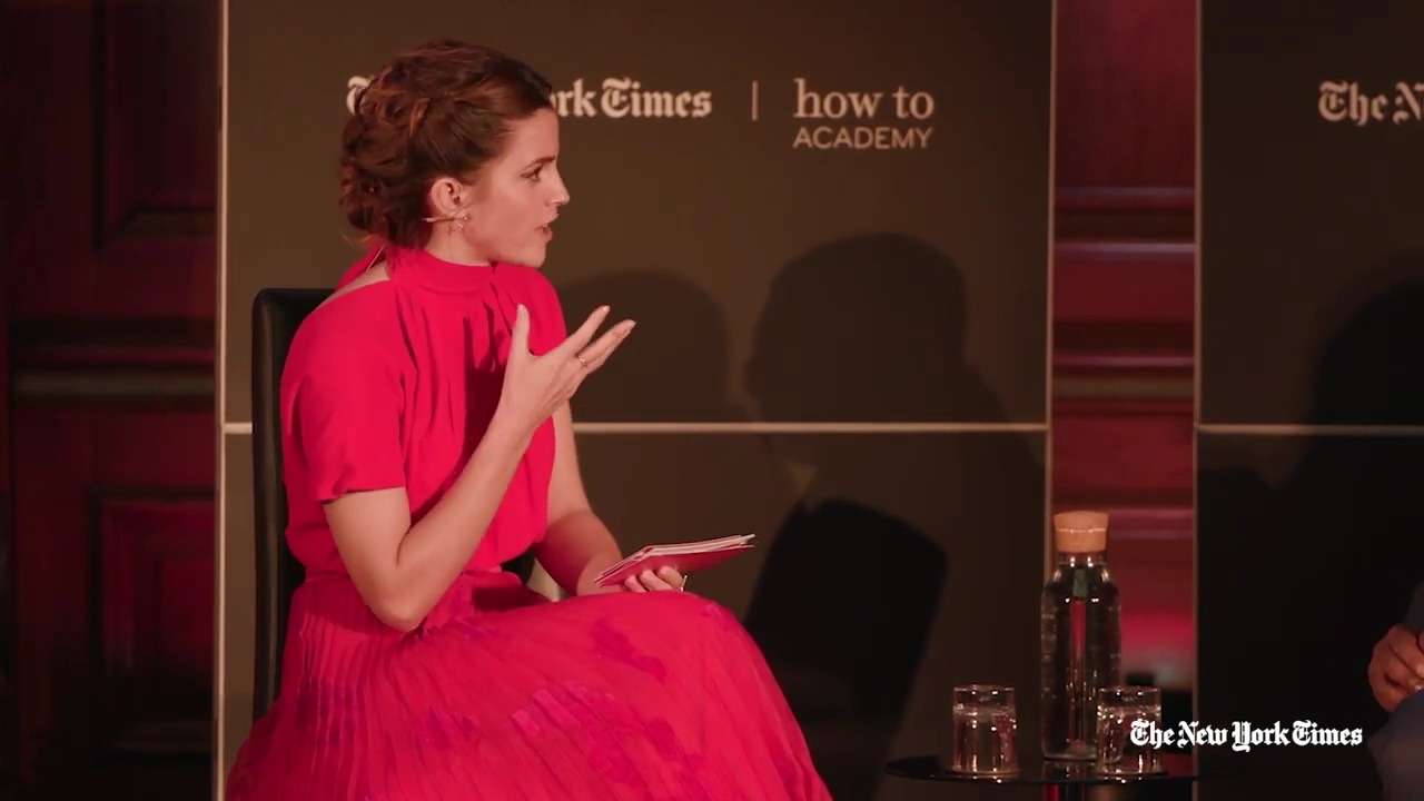 EmmaWatsonFan-dot-nl_2019HowToAcademy00184.jpg