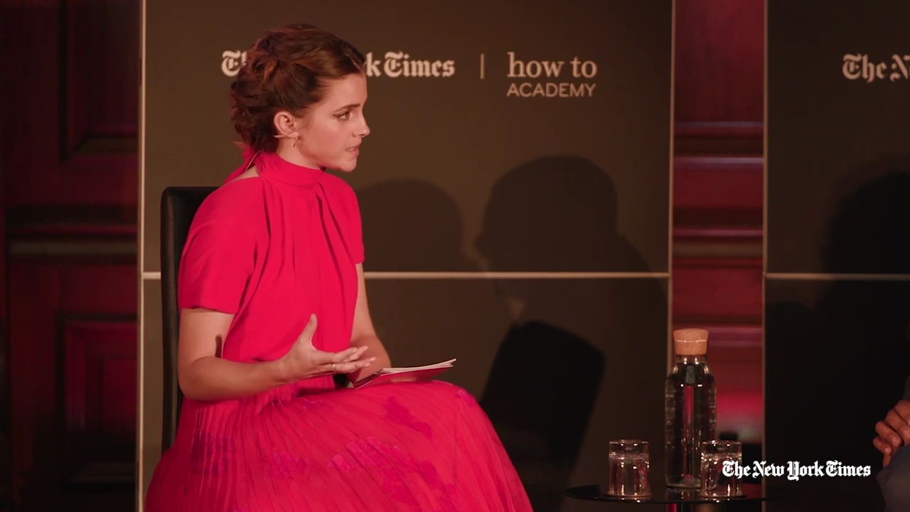 EmmaWatsonFan-dot-nl_2019HowToAcademy00409.jpg