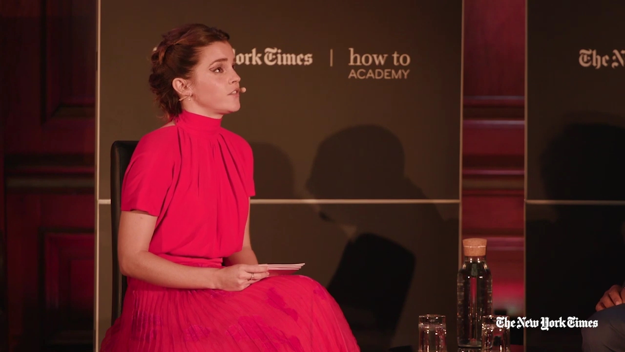 EmmaWatsonFan-dot-nl_2019HowToAcademy01105.jpg EmmaWatsonFan-dot-nl_2019HowToAcademy01105.jpg
