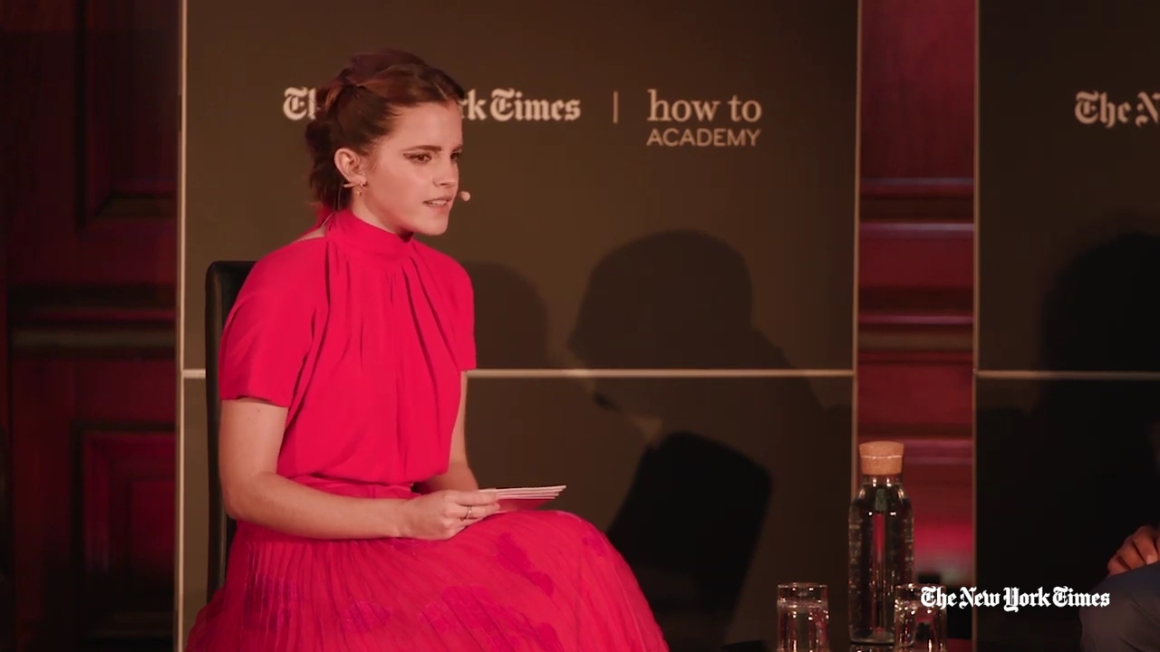 EmmaWatsonFan-dot-nl_2019HowToAcademy01107.jpg