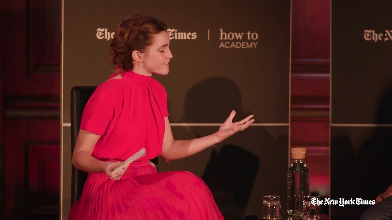 EmmaWatsonFan-dot-nl_2019HowToAcademy01501.jpg