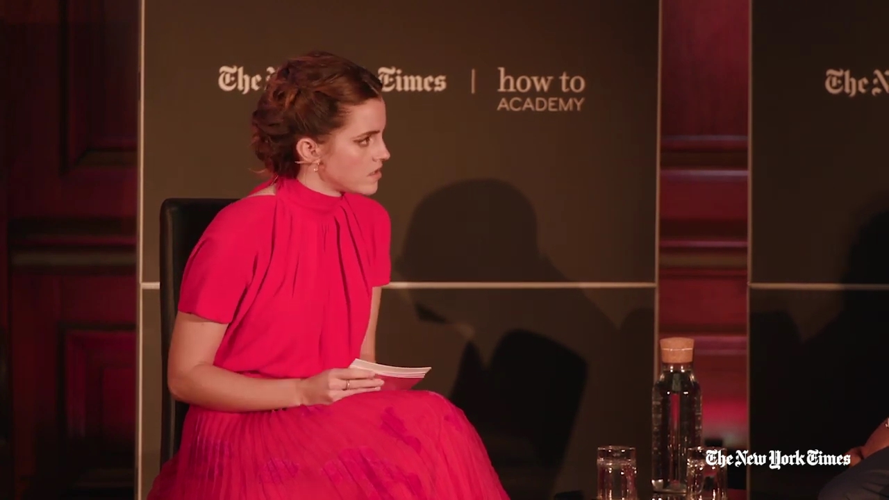 EmmaWatsonFan-dot-nl_2019HowToAcademy01530.jpg