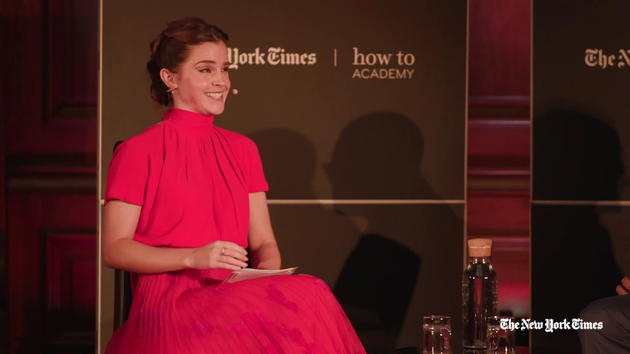 EmmaWatsonFan-dot-nl_2019HowToAcademy02066.jpg