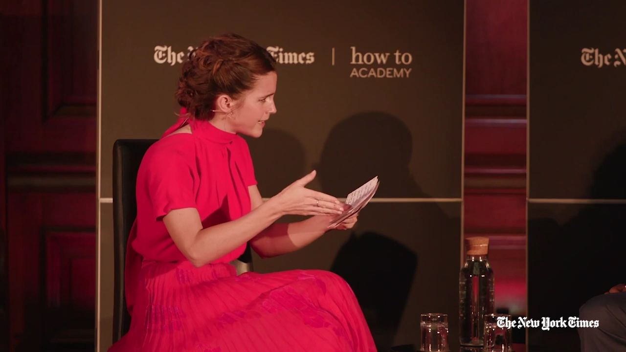 EmmaWatsonFan-dot-nl_2019HowToAcademy02098.jpg