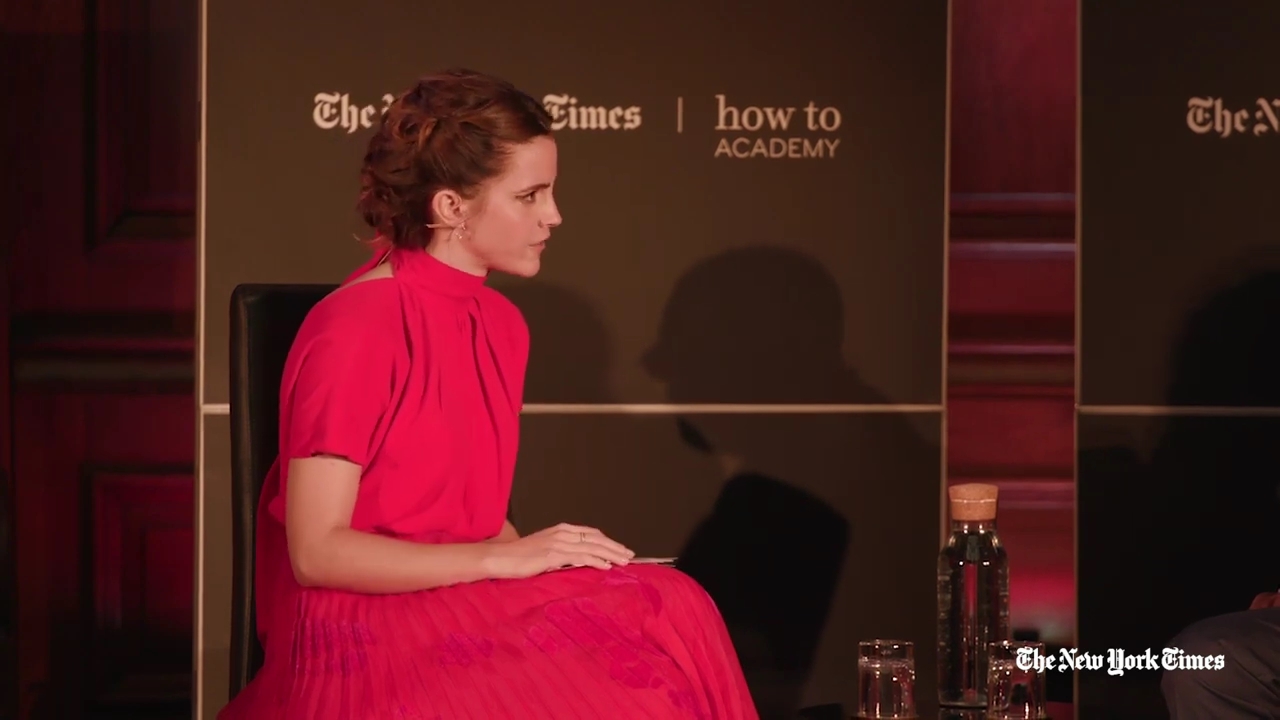 EmmaWatsonFan-dot-nl_2019HowToAcademy02290.jpg