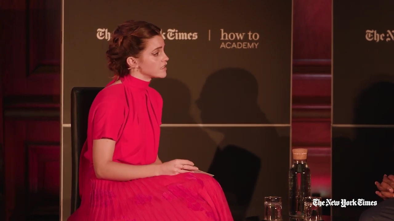 EmmaWatsonFan-dot-nl_2019HowToAcademy02314.jpg