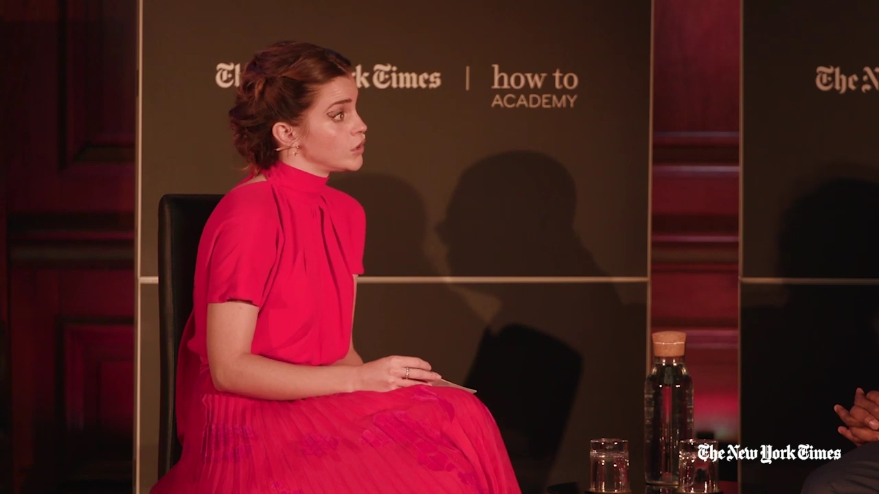 EmmaWatsonFan-dot-nl_2019HowToAcademy02315.jpg