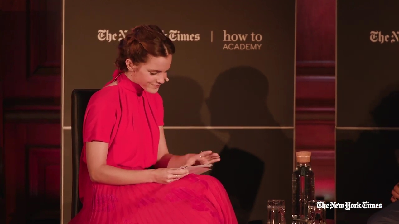 EmmaWatsonFan-dot-nl_2019HowToAcademy02503.jpg