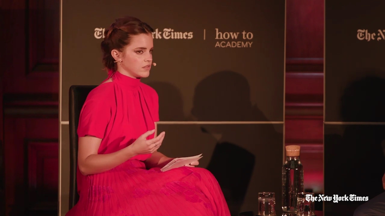 EmmaWatsonFan-dot-nl_2019HowToAcademy02532.jpg