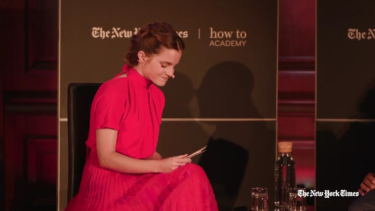 EmmaWatsonFan-dot-nl_2019HowToAcademy02810.jpg