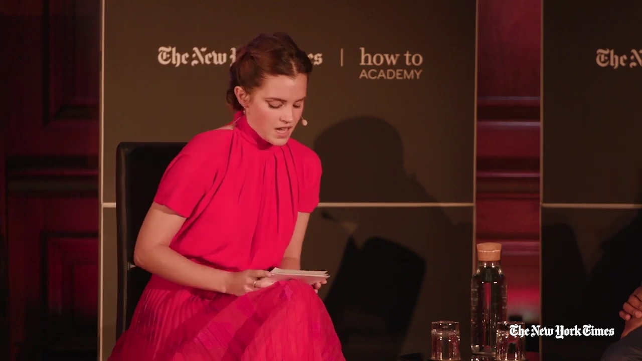 EmmaWatsonFan-dot-nl_2019HowToAcademy03029.jpg