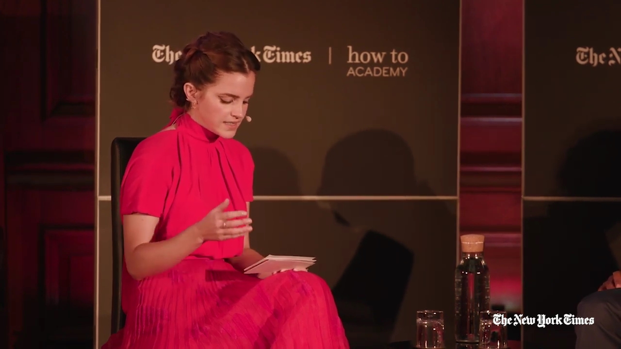 EmmaWatsonFan-dot-nl_2019HowToAcademy03101.jpg