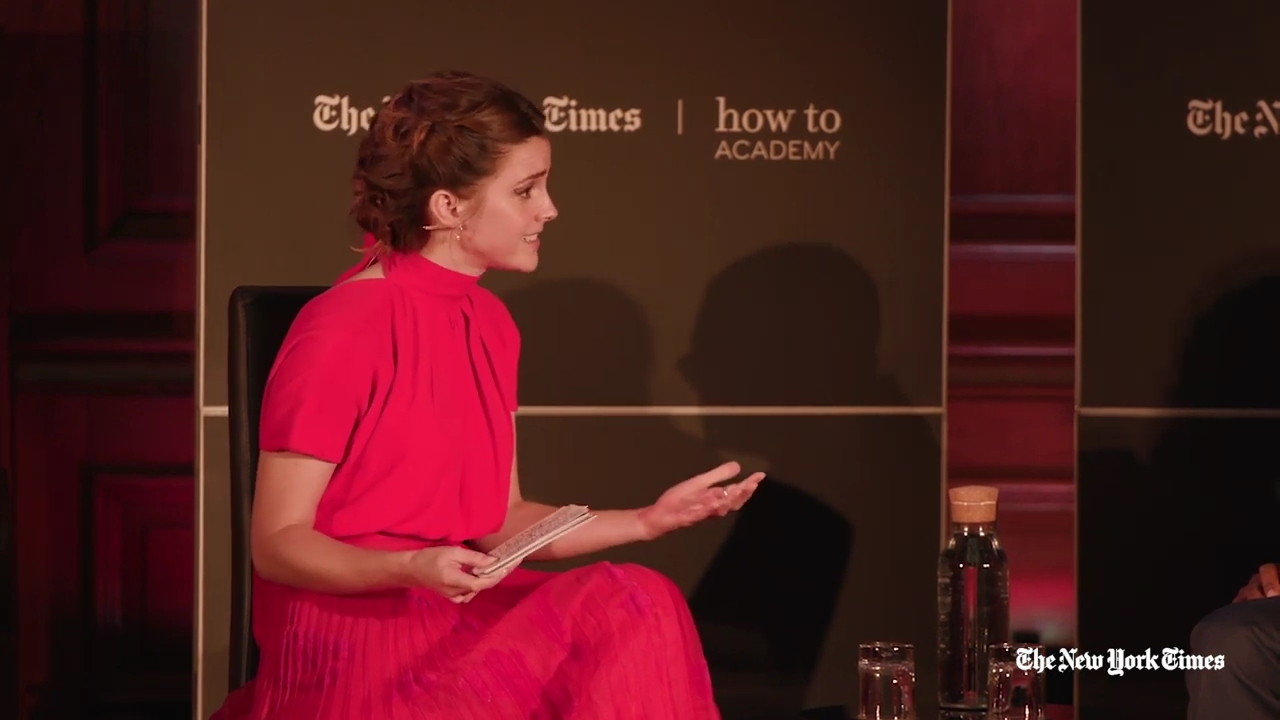 EmmaWatsonFan-dot-nl_2019HowToAcademy03116.jpg