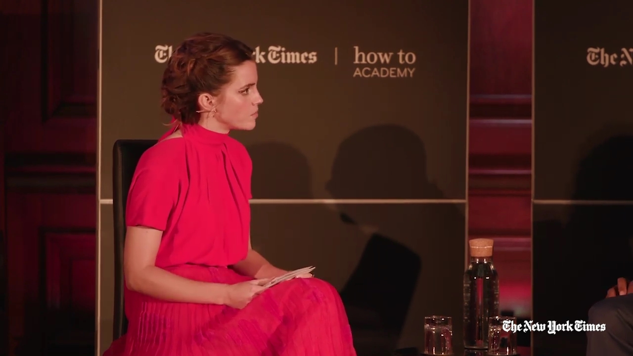EmmaWatsonFan-dot-nl_2019HowToAcademy03127.jpg